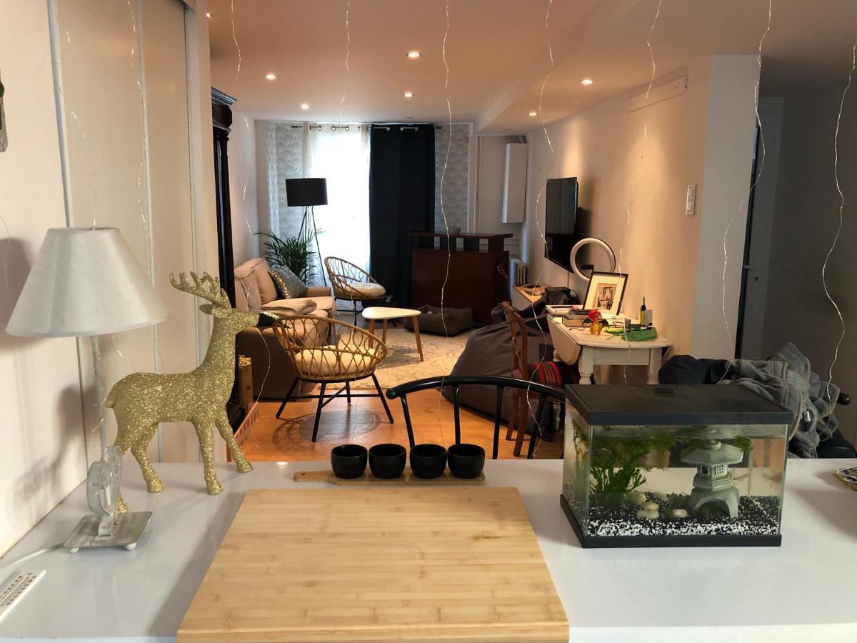 Agréable maison de ville ,calme avec tous les commerces à 150M Cherbourg-en-Cotentin Esterno foto